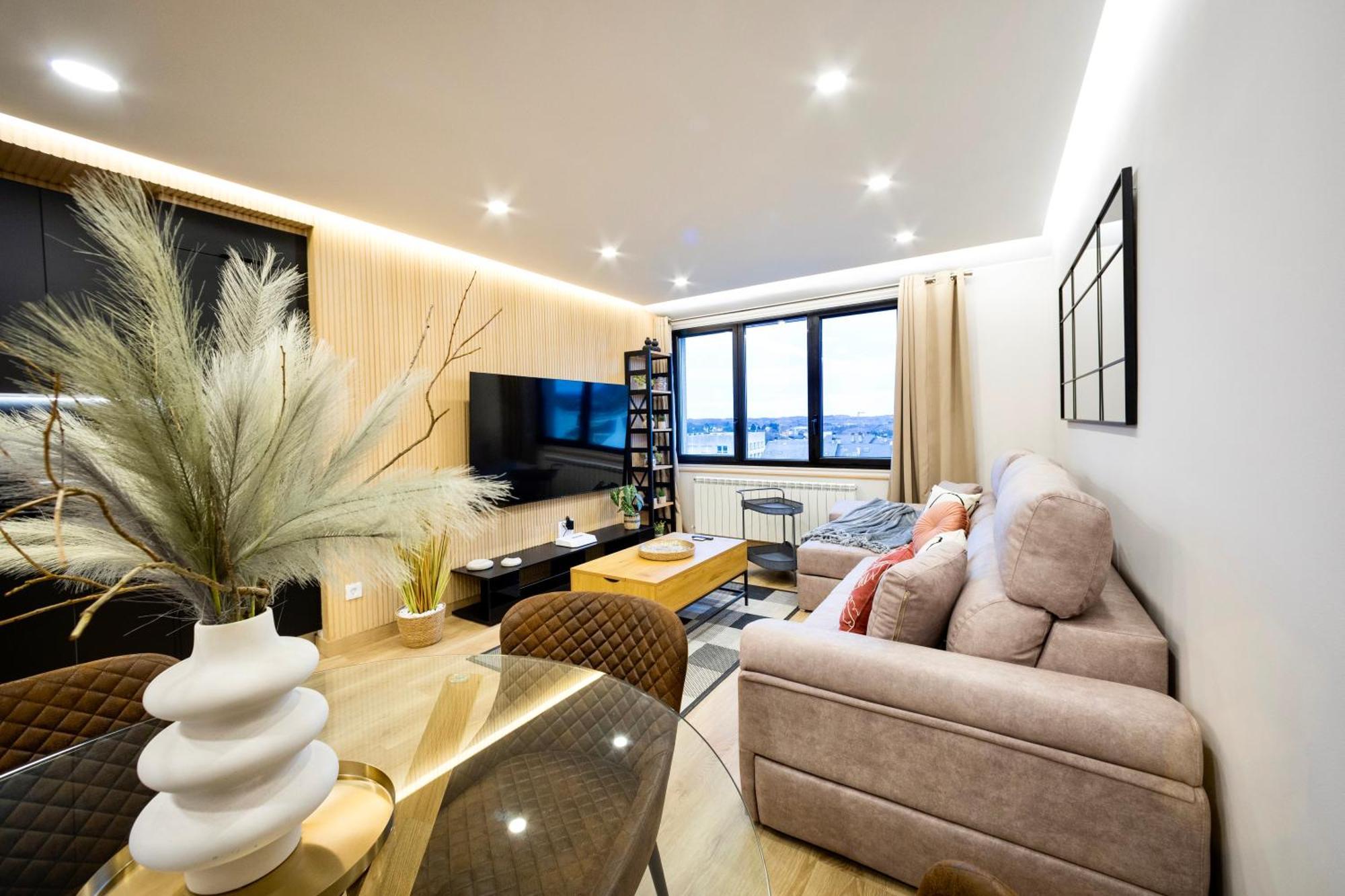 Lucus Skyline & Terrace Apartment Lugo Bagian luar foto